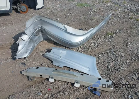 2005 Mercury Sable Gs from USA, damaged, VIN 1MEFM50U85A604037